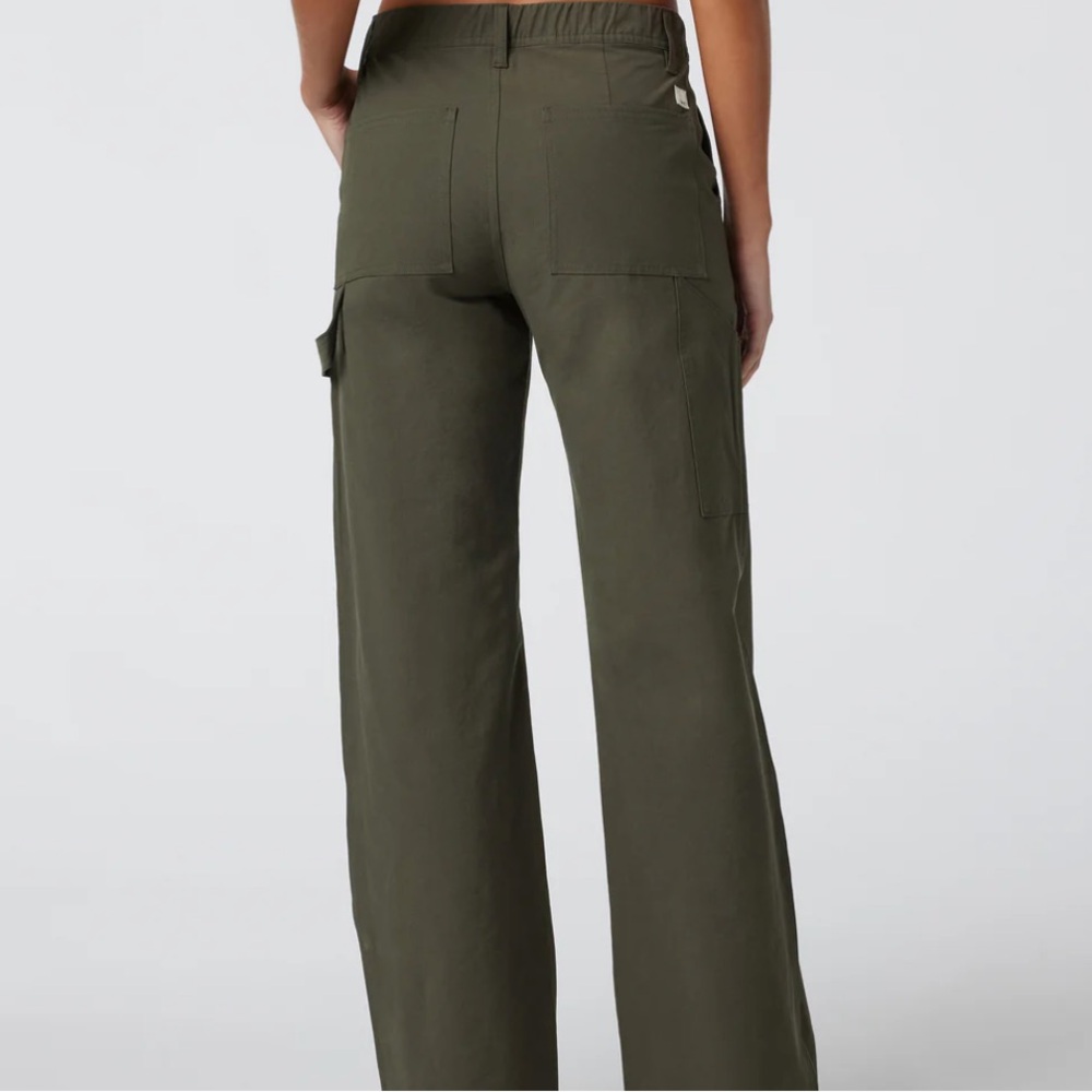 Vuori Getaway Pant size small olive